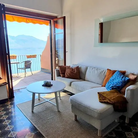 Great With Amazing View Of Lago Maggiore Διαμέρισμα